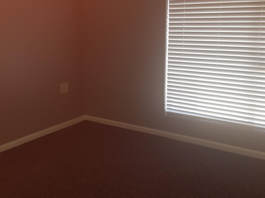 To Let 2 Bedroom Property for Rent in Big Bay Western Cape